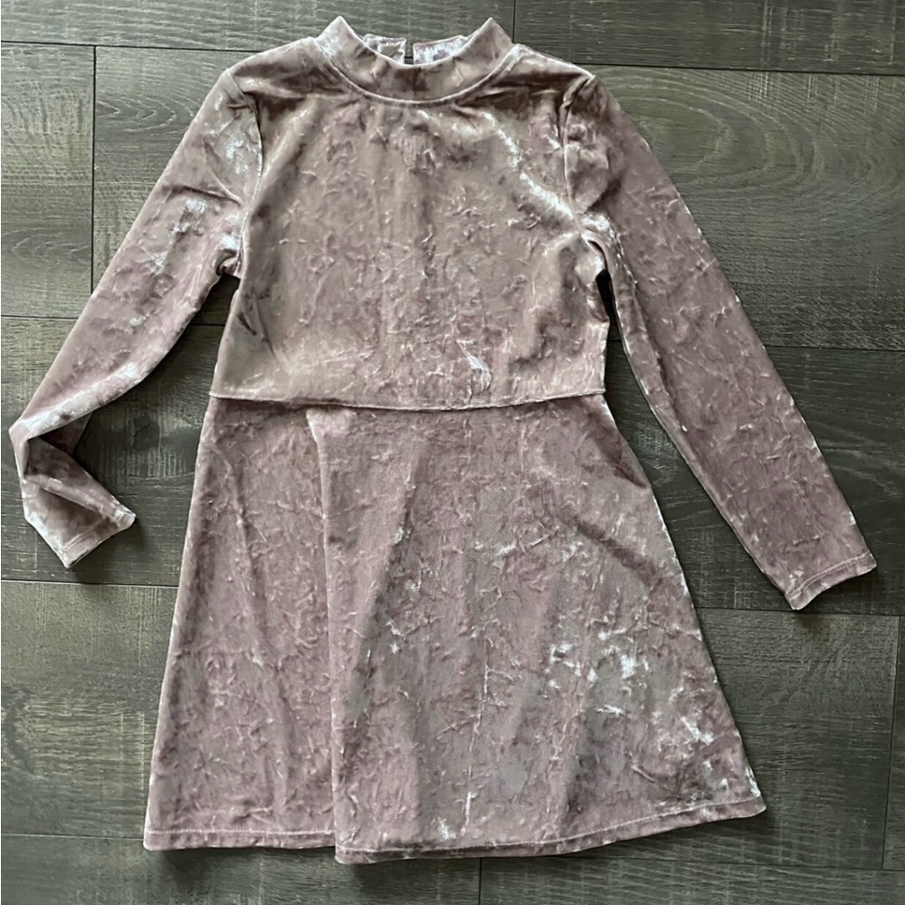 Velour pale pink dress